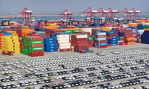 जनवरी से अगस्त तक चीन के ऑटोमोबाइल उत्पादों के निर्माण और बिक्री 2 करोड़ से अधिक