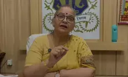 लखनऊ की मेयर का अफसरों पर गुस्सा, मुख्यमंत्री से करेंगी शिकायत लखनऊ की मेयर का अफसरों पर गुस्सा, मुख्यमंत्री से करेंगी शिकायत