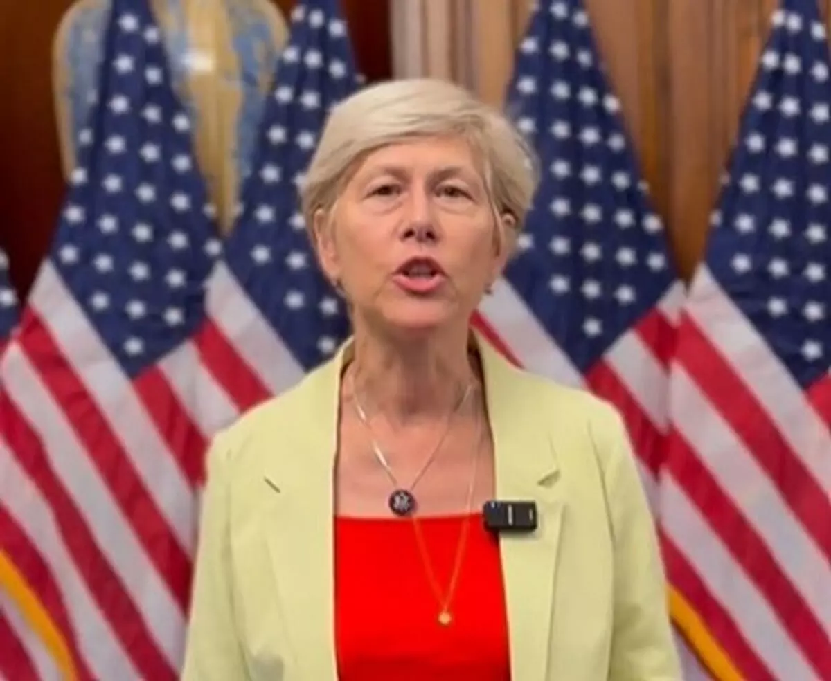 देश में हिंसा के लिए कोई जगह नहीं है, कांग्रेस सदस्य ने चार्ली किर्क की हत्या की निंदा की देश में हिंसा के लिए कोई जगह नहीं है, कांग्रेस सदस्य ने चार्ली किर्क की हत्या की निंदा की