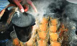 चाय की गुमटी चाय की गुमटी