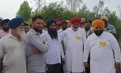 पंजाब सरकार के मंत्रियों ने बाढ़ प्रभावित इलाकों का दौरा कर जायजा लिया, मुआवजा की घोषणा पंजाब सरकार के मंत्रियों ने बाढ़ प्रभावित इलाकों का दौरा कर जायजा लिया, मुआवजा की घोषणा