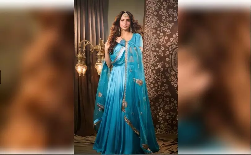 आसमानी लंहगे में नजर आई बॉलीवुड की मशहूर एक्ट्रेस आमना शरीफ, इंस्टाग्राम पर शेयर की खूबसूरत तस्वीरें आसमानी लंहगे में नजर आई बॉलीवुड की मशहूर एक्ट्रेस आमना शरीफ, इंस्टाग्राम पर शेयर की खूबसूरत तस्वीरें