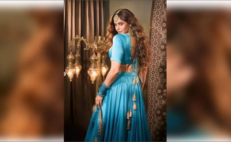 आसमानी लंहगे में नजर आई बॉलीवुड की मशहूर एक्ट्रेस आमना शरीफ, इंस्टाग्राम पर शेयर की खूबसूरत तस्वीरें आसमानी लंहगे में नजर आई बॉलीवुड की मशहूर एक्ट्रेस आमना शरीफ, इंस्टाग्राम पर शेयर की खूबसूरत तस्वीरें