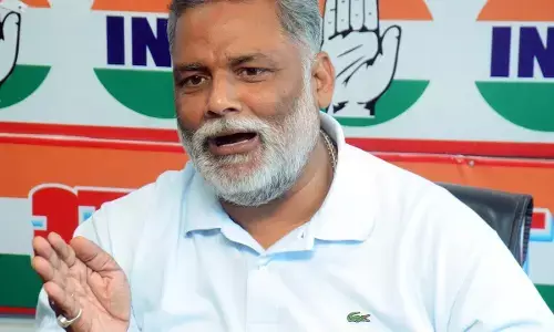 मोदी के स्वागत के लिए अब शिक्षक बनेंगे बस कंडक्टर, बिहार प्रशासन के अजीबोगरीब फरमान पर पप्पू यादव ने बोला हमला