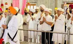 पंजाब : राहुल गांधी बाढ़ प्रभावित इलाकों के दौरे पर पहुंचे, गुरुद्वारे में टेका मत्था और सभी के कल्याण की कामना की