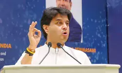 ग्वालियर की 11 विकास परियोजनाओं को तय समय में पूरा किया जाए : सिंधिया