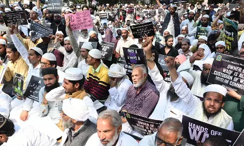 सात सवालों से समझें वक्फ कानून पर सुप्रीम कोर्ट का फैसला