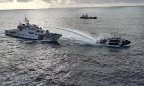 साउथ चाइना सी में बढ़ा तनाव: टकराए चीन और फिलीपींस के जहाज, एक शख्स जख्मी