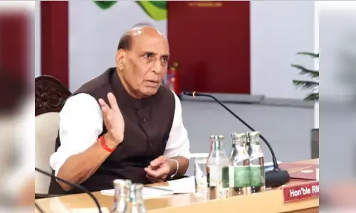 क्या है ‘सुदर्शन चक्र’ मिशन, रक्षा मंत्री ने क्यों कहा सतर्क और तैयार रहें क्या है ‘सुदर्शन चक्र’ मिशन, रक्षा मंत्री ने क्यों कहा सतर्क और तैयार रहें