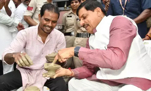 भारत को आत्मनिर्भर बनाएंगे स्वदेशी उत्पाद : सीएम मोहन यादव