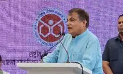 महिलाओं को स्वास्थ्य सुविधाएं सुलभ कराना सरकार की प्राथमिकता : गडकरी