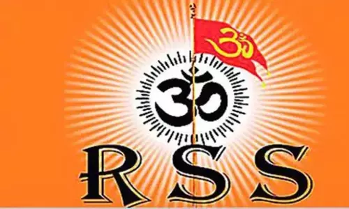 विकास की विचारधारा : संघ परिवार का संकट