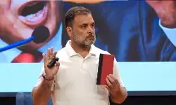 राहुल गांधी की दूसरी प्रेस कांफ्रेस, कुछ नए सवाल राहुल गांधी की दूसरी प्रेस कांफ्रेस, कुछ नए सवाल