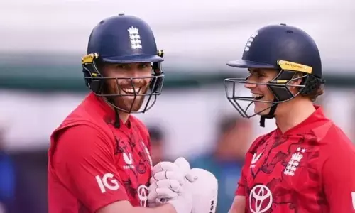 पहला टी20 : साल्ट की तूफानी पारी, इंग्लैंड ने आयरलैंड को 4 विकेट से हराया पहला टी20 : साल्ट की तूफानी पारी, इंग्लैंड ने आयरलैंड को 4 विकेट से हराया