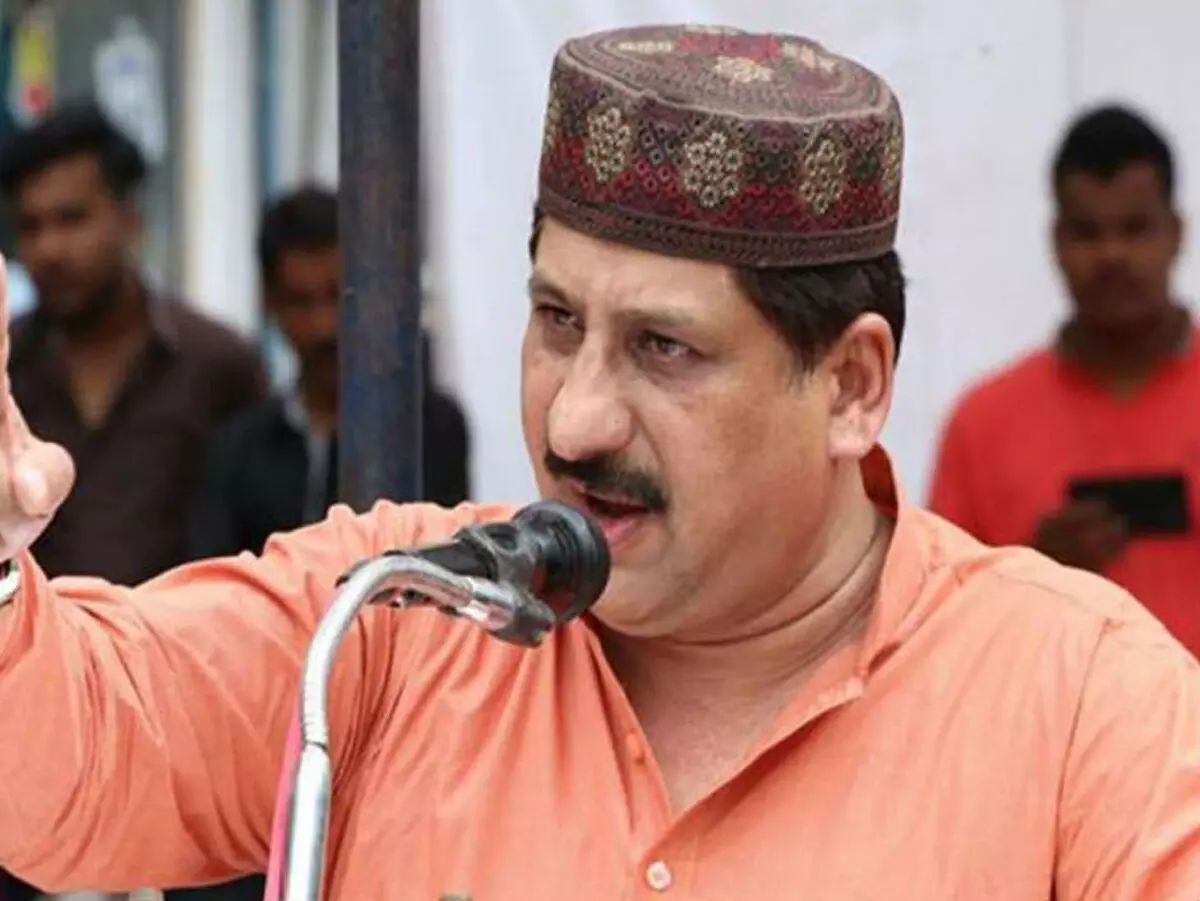 गरबा में मुस्लिम भागीदारी पर आरिफ मसूद की अपील, विवाद से बचने की सलाह