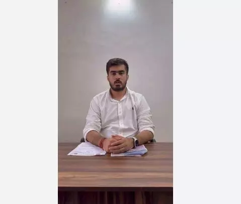 डूसू चुनाव 2025: एबीवीपी प्रत्याशी 13 राउंड की मतगणना के बाद सबसे आगे, डूसू अध्यक्ष रौनक खत्री ने लगाए वोट चोरी के आरोप