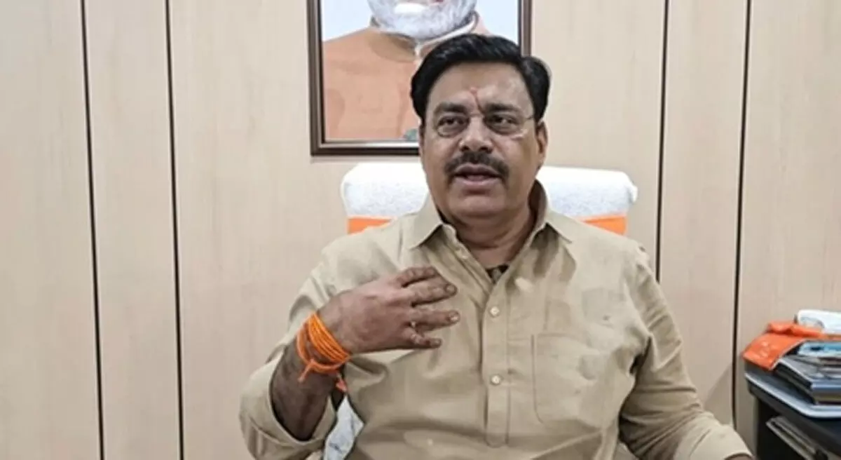 सामाजिक चेतना जगाने का काम कर रहे हैं धीरेंद्र शास्त्री : रामेश्वर शर्मा