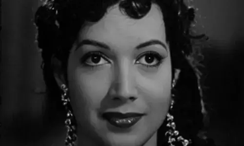 आंखों ही आंखों में इशारा हो गया’ और ‘लेके पहला-पहला प्यार’ में शकीला के दीवाने हो गए थे फैंस आंखों ही आंखों में इशारा हो गया’ और ‘लेके पहला-पहला प्यार’ में शकीला के दीवाने हो गए थे फैंस