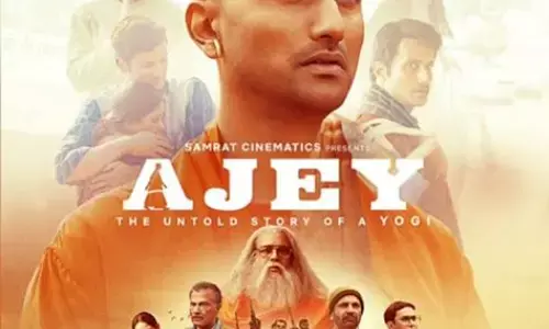 सीएम योगी आदित्यनाथ की जीवनी पर बनी फिल्म अजेय मुरादाबाद में धूम मचा रही