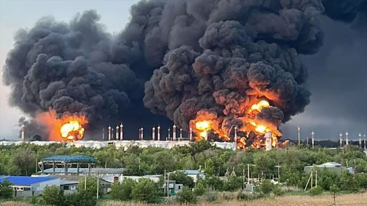 रूस के समारा में यूक्रेन का ड्रोन अटैक, चार की मौत रूस के समारा में यूक्रेन का ड्रोन अटैक, चार की मौत