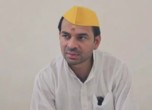 तेज प्रताप यादव ने किया ऐलान, अपशब्दों का इस्तेमाल करने वालों को जेल भेजा जाए, वरना होगा आंदोलन