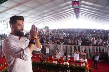 बिहार को गरीबी और पिछड़ेपन की खाई से निकालने के लिए जातीय समीकरणों से ऊपर उठना होगा : चिराग पासवान