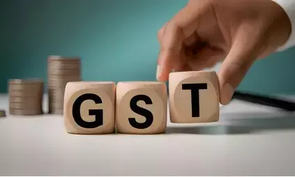 कल से लागू होंगी नई जीएसटी दरें, इन सामानों पर कम होंगे दाम, होगी तगड़ी बचत कल से लागू होंगी नई जीएसटी दरें, इन सामानों पर कम होंगे दाम, होगी तगड़ी बचत