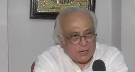 जयराम रमेश ने पीएम मोदी पर साधा निशाना, कहा -जीएसटी में सुधार करने के बाद बन रहे मसीहा