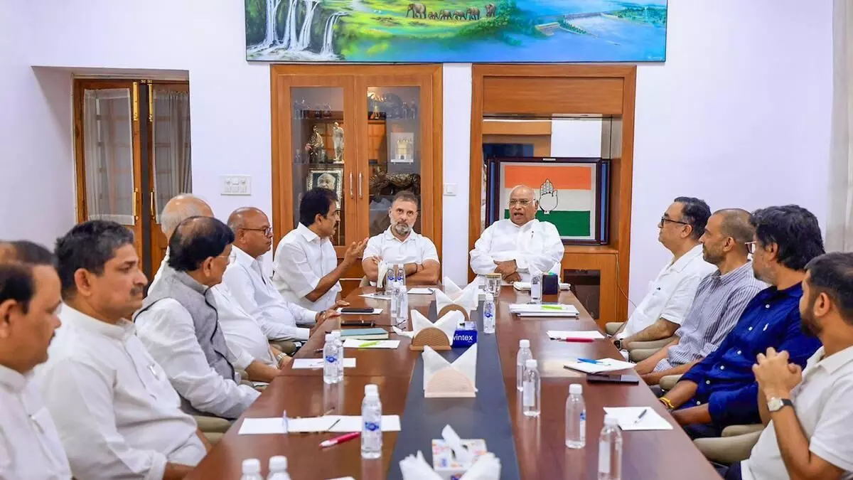 बिहार : 24 सितंबर को अखिल भारतीय कांग्रेस कार्यसमिति की बैठक, खरगे समेत कई बड़े नेता होंगे शामिल