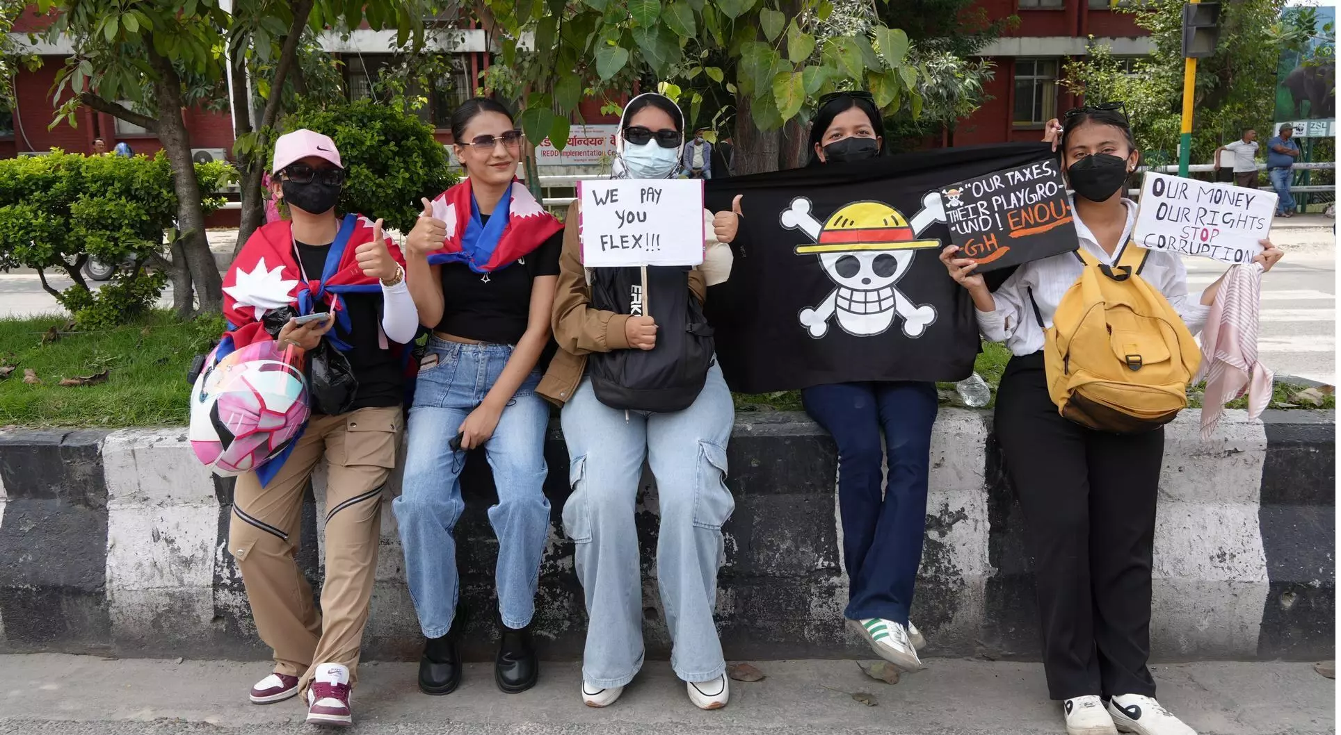 यहां कुछ भी नहीं: बेरोजगार नेपाली युवा विदेश जाने को हो रहे मजबूर