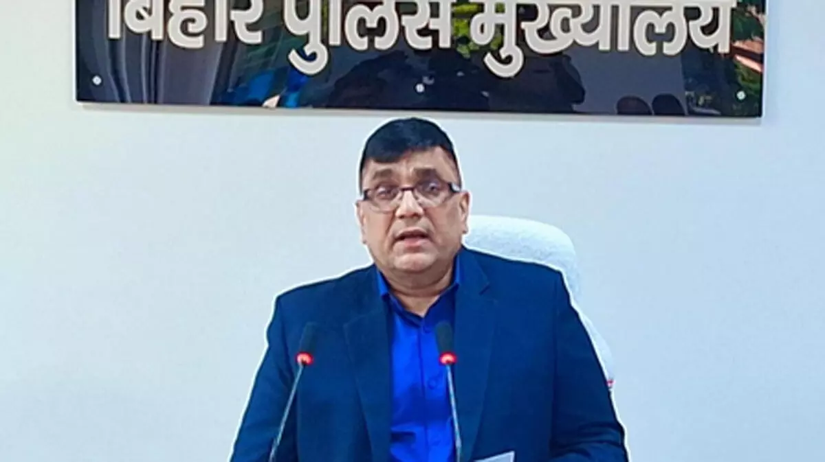 बिहार विधानसभा चुनाव को लेकर सीमावर्ती जिलों में बनाए जाएंगे 393 चेकपोस्ट बिहार विधानसभा चुनाव को लेकर सीमावर्ती जिलों में बनाए जाएंगे 393 चेकपोस्ट