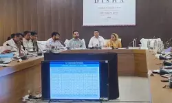 भरतपुर सांसद संजना जाटव ने ली दिशा समिति की बैठक, दिए आवश्यक दिशा-निर्देश भरतपुर सांसद संजना जाटव ने ली दिशा समिति की बैठक, दिए आवश्यक दिशा-निर्देश