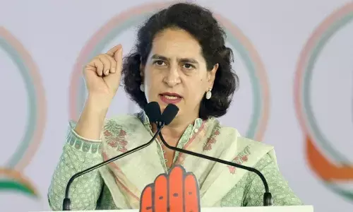 उत्तराखंड : बच्चे 15-15 घंटे तैयारी परीक्षा दे रहे हैं और सरकार में बैठे लोग पेपर लीक करवा रहे है-पेपर लीक पर बोलीं प्रियंका गांधी