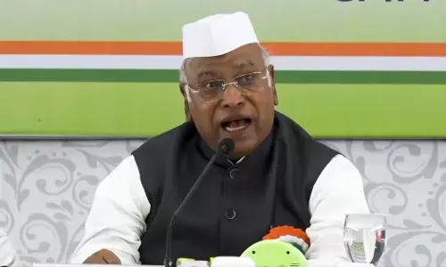 नीतीश कुमार को भाजपा ने मानसिक रूप से सेवानिवृत्त कर दिया है, वह अब उन्हें बोझ मानने लगी है- मल्लिकार्जुन खरगे नीतीश कुमार को भाजपा ने मानसिक रूप से सेवानिवृत्त कर दिया है, वह अब उन्हें बोझ मानने लगी है- मल्लिकार्जुन खरगे