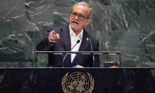 ईरानी राष्ट्रपति पेजेशकियान ने खाई कसम, आक्रमणकारियों के आगे नहीं झुकेंगे हम