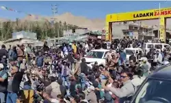 लद्दाख प्रदर्शन में 4 की मौत, गृह मंत्रालय ने वांगचुक पर उकसावे का आरोप लगाया