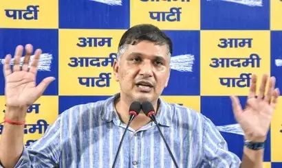 सौरभ भारद्वाज ने भाजपा पर लगाए गंभीर आरोप, कहा -दिल्ली देहात के लोगों को यूईआर-2 पर किसी भी तरह की राहत नहीं दी गई सौरभ भारद्वाज ने भाजपा पर लगाए गंभीर आरोप, कहा -दिल्ली देहात के लोगों को यूईआर-2 पर किसी भी तरह की राहत नहीं दी गई