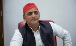 बीजेपी ने तैयार सामान पर जीएसटी घटाई, लेकिन कच्चे माल पर बढ़ा दी, ये भाजपा के जीएसटी गोलमाल का सच- अखिलेश यादव बीजेपी ने तैयार सामान पर जीएसटी घटाई, लेकिन कच्चे माल पर बढ़ा दी, ये भाजपा के जीएसटी गोलमाल का सच- अखिलेश यादव