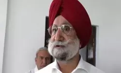 भारत सरकार अमेरिका से सख्ती से निपटे : सांसद सुखजिंदर रंधावा भारत सरकार अमेरिका से सख्ती से निपटे : सांसद सुखजिंदर रंधावा