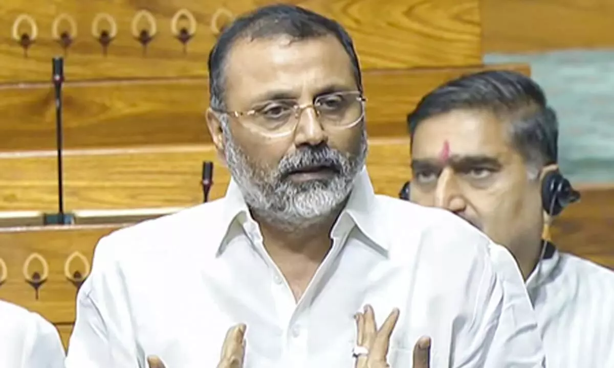 निशिकांत दुबे का आरोप : यूपीए सरकार ने 8 लाख करोड़ की टैक्स छूट देकर गरीबों को लूटा