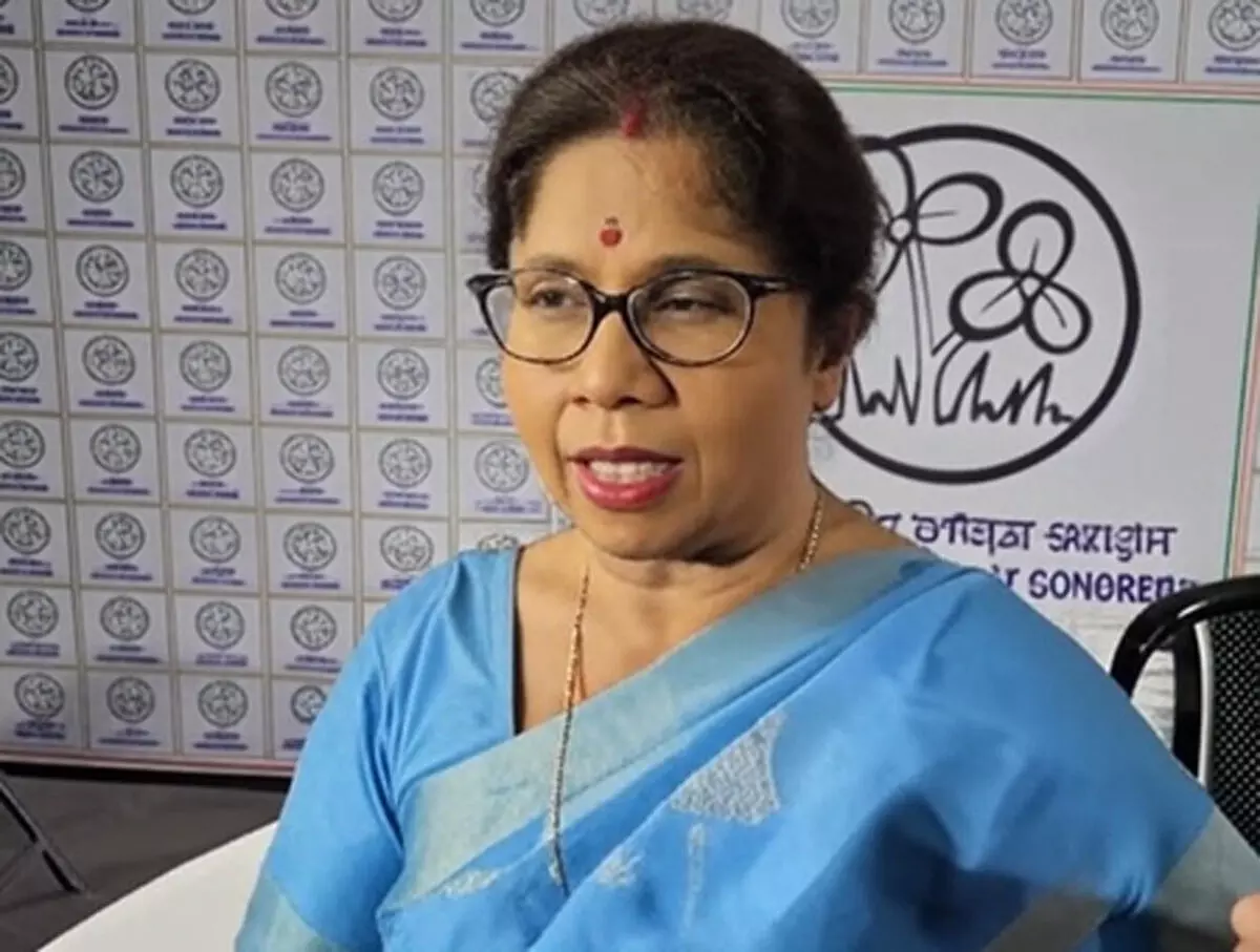 कालीघाट में फाड़े गए गृह मंत्री शाह के पोस्टर्स, मंत्री शशि पांजा ने आरोपों को बताया निराधार