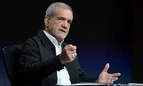 वॉशिंगटन चाहता है ईरान अपना सारा समृद्ध यूरेनियम उन्हें सौंप दें, ये हमें नामंजूर: ईरानी राष्ट्रपति पेजेशकियान