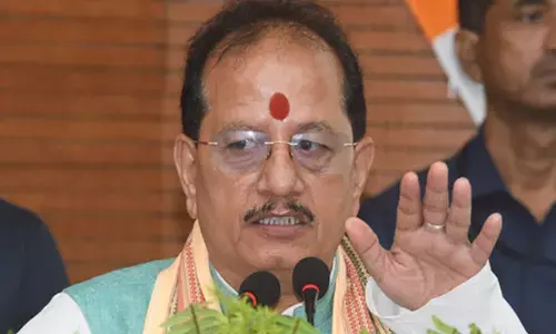 विजय सिन्हा ने राजद सम्मेलन को बताया चुनावी नाटक, तेजस्वी पर तीखा हमला