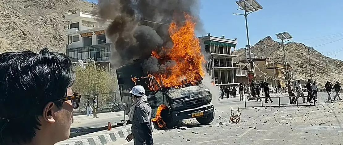 अनुच्छेद 370 हटने के बाद लद्दाख में लोगों को संस्कृति, पहचान और रोजगार छूटने का डर