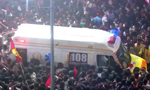 करूर भगदड़ : मृतकों की संख्या हुई 40, टीवीके ने जांच के लिए मद्रास हाईकोर्ट का किया रुख