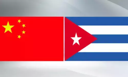 चीन और क्यूबा के राष्ट्रपतियों ने राजनयिक संबंधों की 65वीं वर्षगांठ पर बधाई संदेशों का आदान-प्रदान