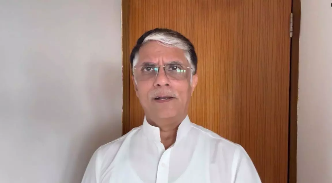 गोडसे की विचारधारा के लोगों से मिल रही है राहुल गांधी को धमकी : पवन खेड़ा