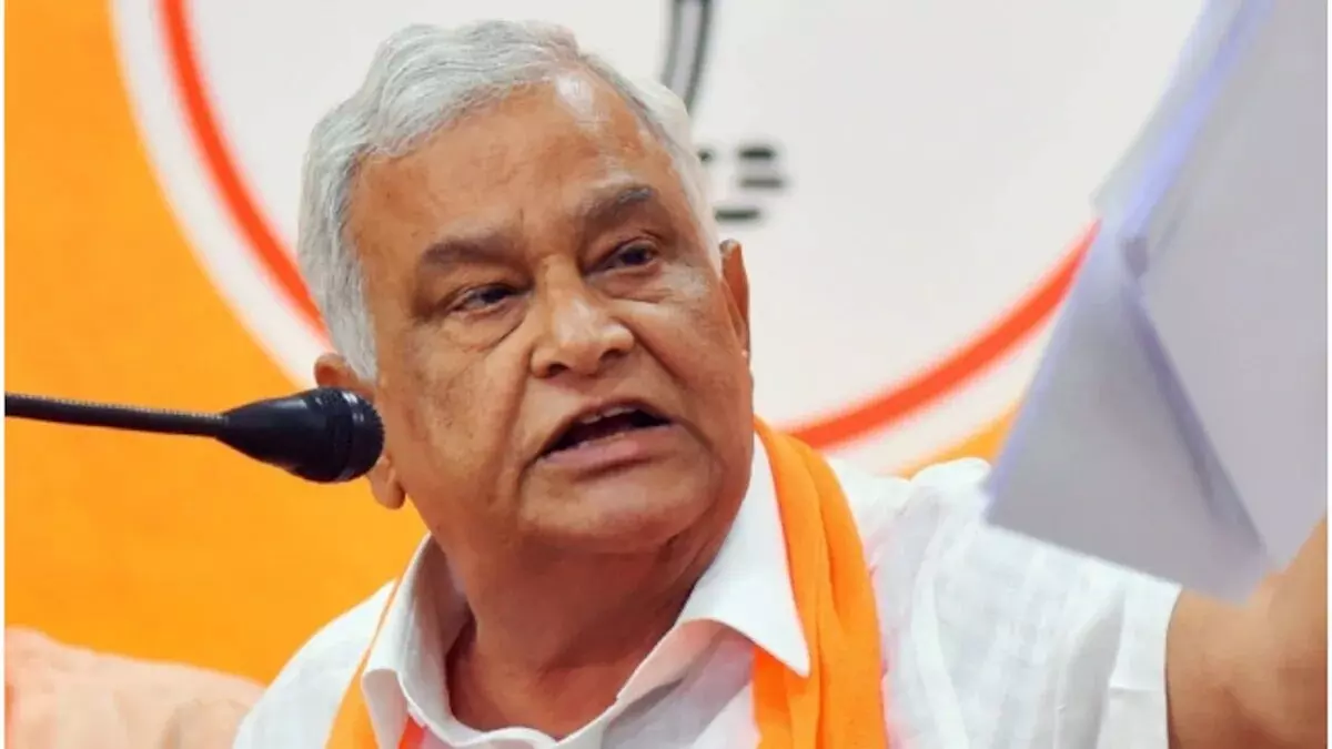 किरोड़ी लाल मीणा और उनकी पत्नी के खिलाफ शिकायत दर्ज , पूर्व मंत्री ने समुदाय विशेष के खिलाफ अभद्र टिप्पणी का लगाया आरोप