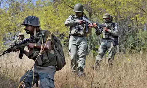 छत्तीसगढ़ मुठभेड़ में माओवादी कमांडर श्रवण समेत तीन ढेर, सुरक्षा बलों की बड़ी कामयाबी