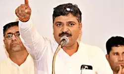 राज्य में किसी को भी विरोध करने का अधिकार नहीं है : टीकाराम जूली